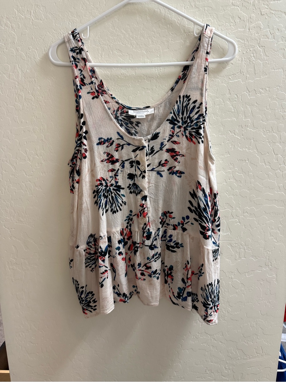 Motherhood Cream Floral Button-Front Tank Top with Navy & Red Accents